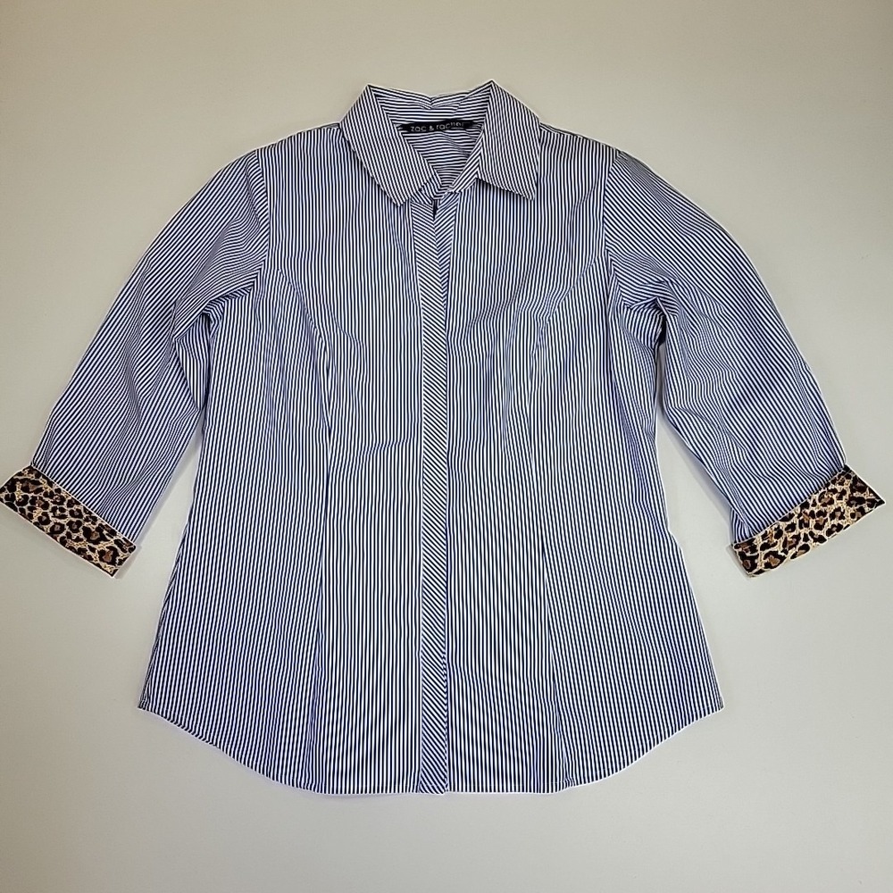 Zack and Rachel Women's Size M Stripe Pattern Blouse Faux Cheetah Cuffs